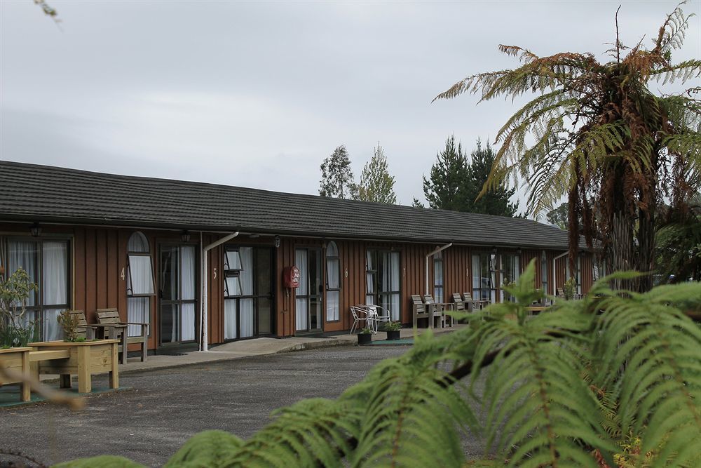 Buller Bridge Motel Westport Esterno foto