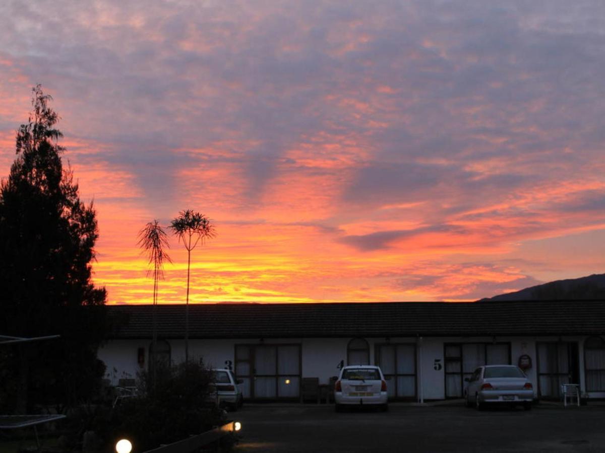 Buller Bridge Motel Westport Esterno foto